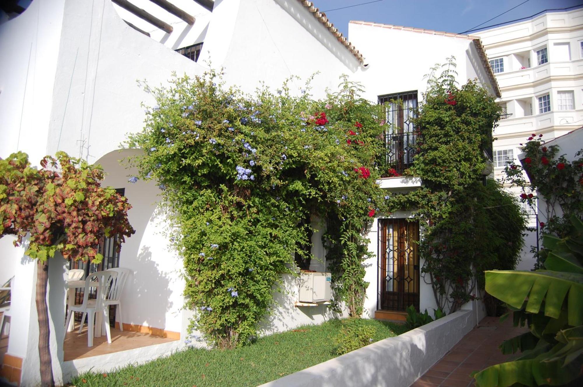 Apartamentos Perla Marina Nerja Εξωτερικό φωτογραφία