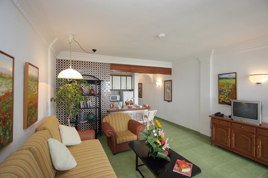 Apartamentos Perla Marina Nerja Εξωτερικό φωτογραφία