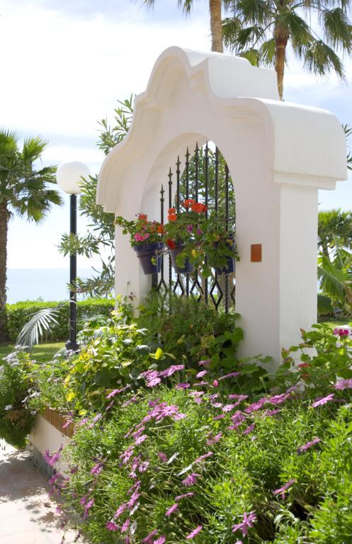 Apartamentos Perla Marina Nerja Εξωτερικό φωτογραφία